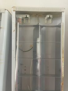 Strip lights for commercial building