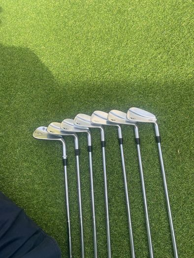 Wishon 555M forged Japanese bladed irons + 50 degree jaws raw Callaway wedge