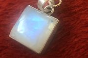 sterling moonstone pendant necklace
