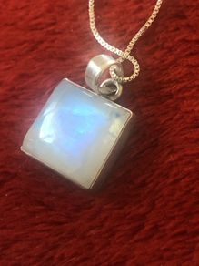 sterling moonstone pendant necklace