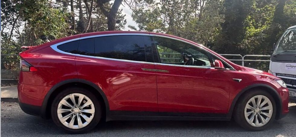Tesla Model X 2020