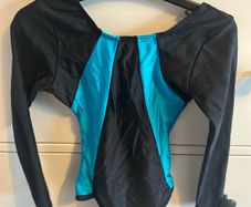 5-6y long sleeve gymnastics leotard & shorts