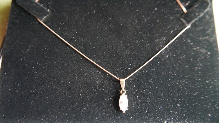 Vintage 9ct Gold 375 Gold Pendant and Chain 3,4g L-9,8"