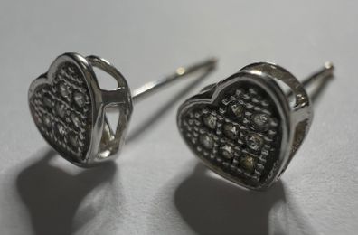 Diamond earrings 14 karat white gold