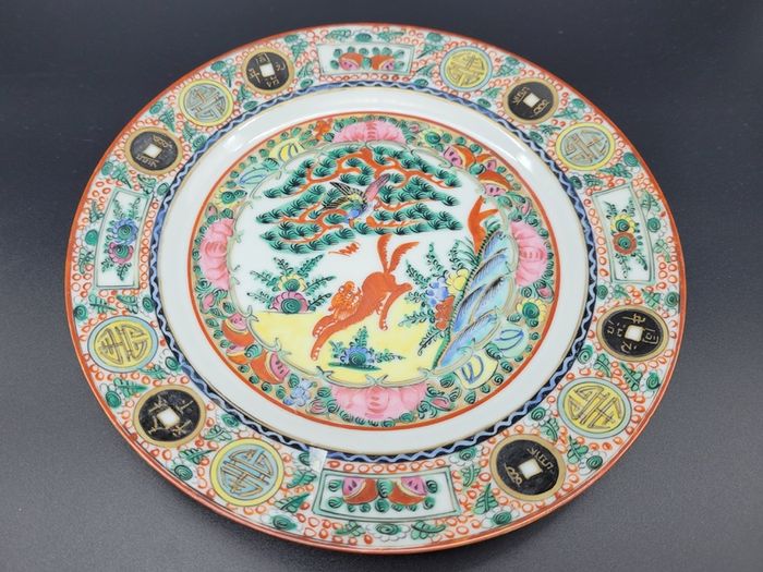 Chinese Early 20th century hand painted plates