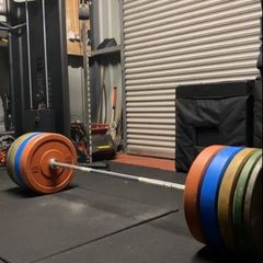 20kg olympic barbell and 150kg of bumper plates