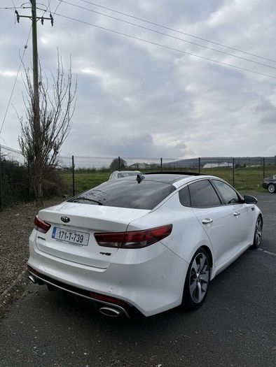 2017 Kia optima gt line