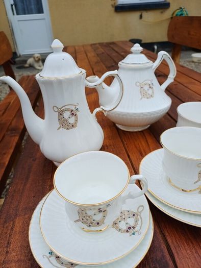 Vintage Tara Brooch Teaset