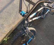 children freestyle stunt bmx 20" all good working good condition!