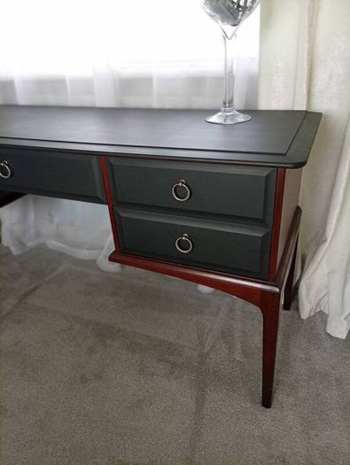 Stag Mid Century Mahogany Dressing table/desk