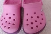 Girls crocs
