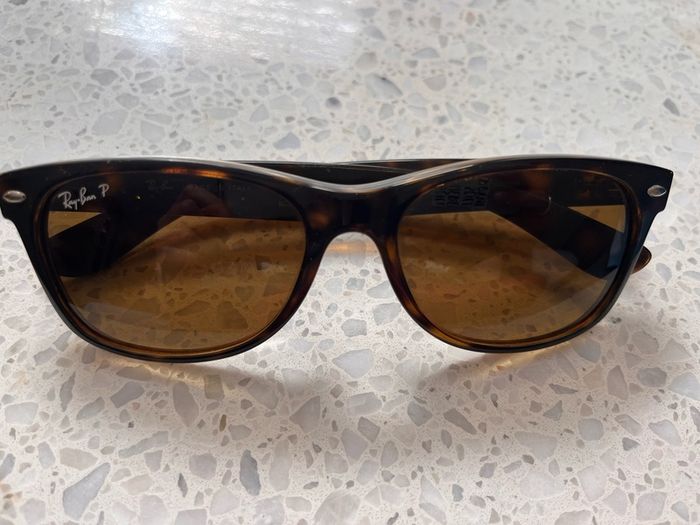 Rayban New Wayfarer Polarised