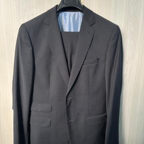 Lab4Style Charcoal Suit
