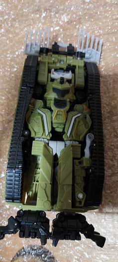 Transformer  / toy / brawl