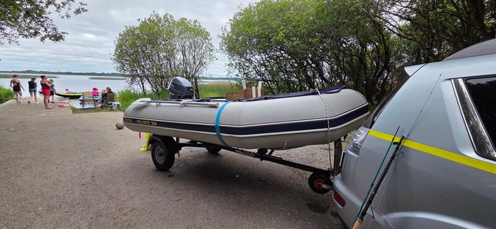 Inflatable boat 3.6m(no engine)+trailer