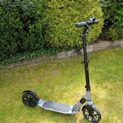 Adult scooter