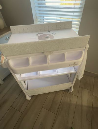 babylo changing table
