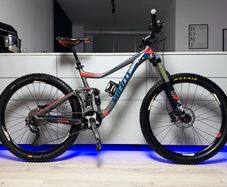 GIANT Trance 2 Full Suspension Bike