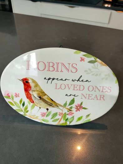 Robin plaque