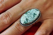 Beautiful Silver Toned Costume Ring - Good Quality - Size O (CS02)