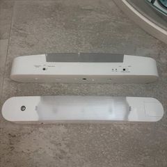 2 No Ansell 8W LED Bathroom Shaver Light with USB