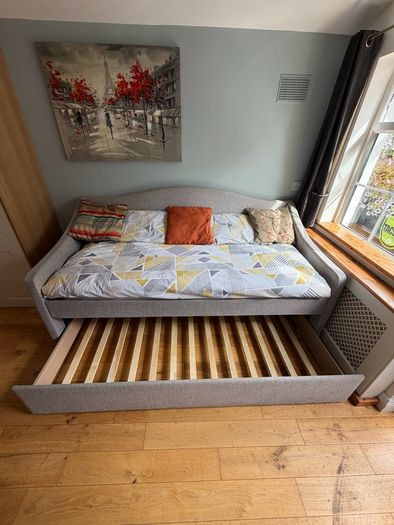 Sofa / Bed