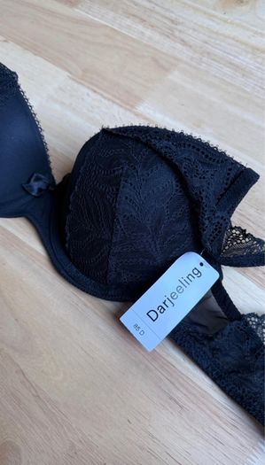 BNWT Darjeeling bra 32D