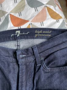 7 for all mankind dark denim high waist Size 27