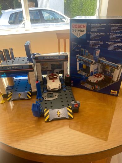 Bosch Service Garage .
