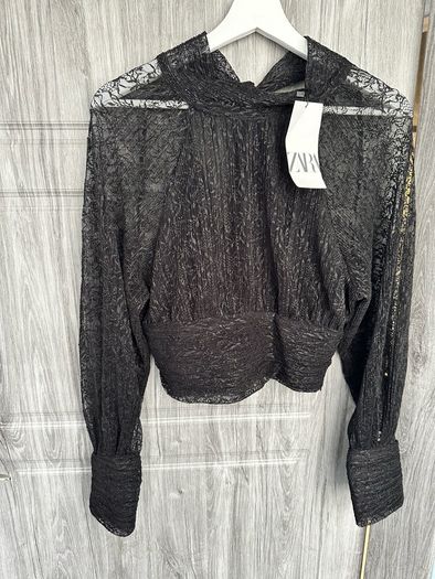 Bnwt Zara Top - S