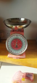 weighing scales