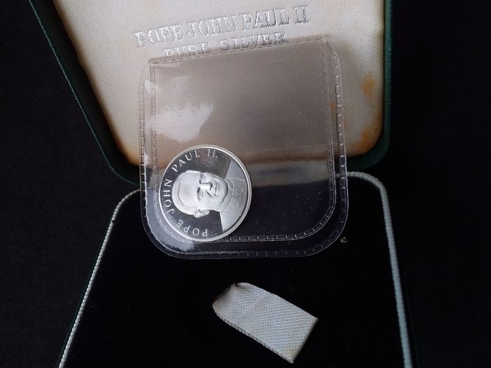 Pope John Paul II 1978 Inauguration Medallion Pure "Silver 1000" (Boxed and Mint)