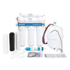 Reverse osmosis water filter with mineralization