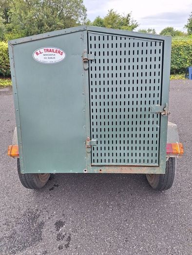 Dog Trailer