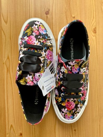 Superga satin trainers, uk 5, new in box