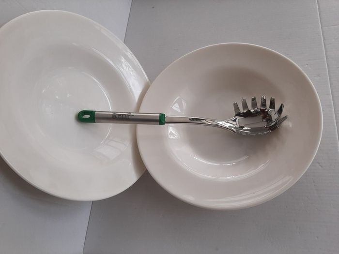 3 New large plates and new s/s pasta server