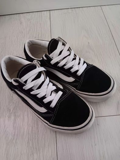 Vans Pumps UK 2.5
