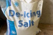 Full New Bag of De-Icing Salt (7.5Kgs)