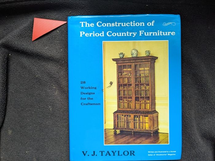 B00K_Construction of Period Country Furniture