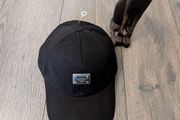 DG luxury cap