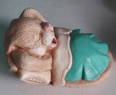 ORNAMENT - Vintage - Rabbit - Yawning Bunny