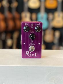 Suhr Riot Distortion Pedal