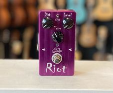Suhr Riot Distortion Pedal