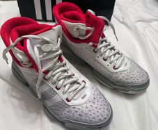 Adidas TS Heat Check