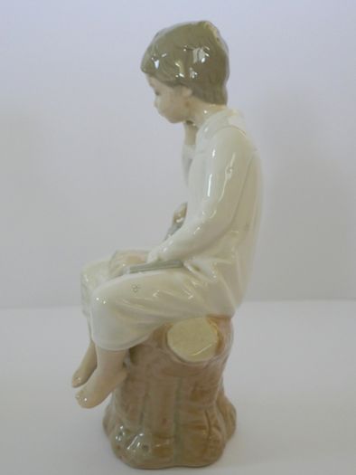 Lladro Figurine