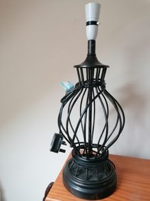 Table lamp