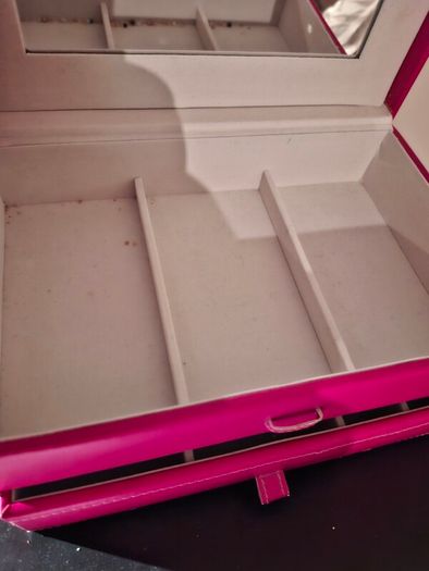 jewellery box