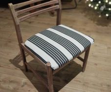 Kichen chairs x4
