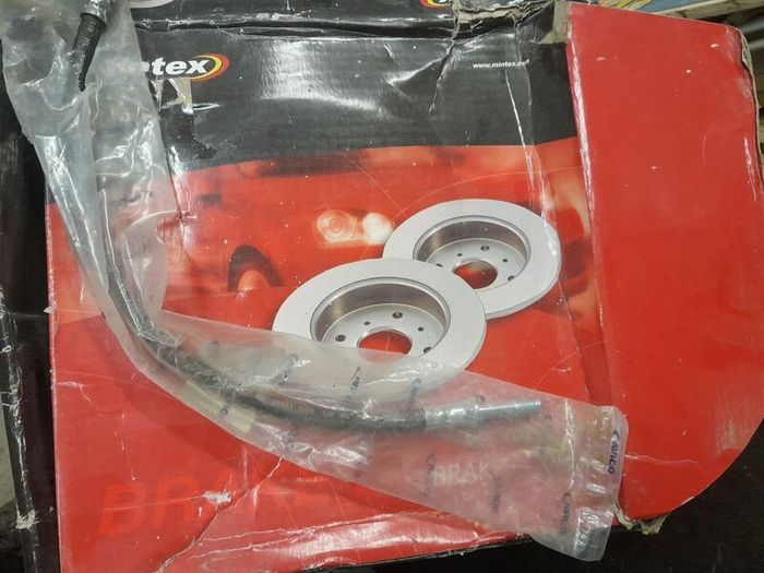 mercedes sprinter 903 brake disk and line