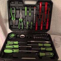 Siegen Tool Set  Complete in Case excellent Condition